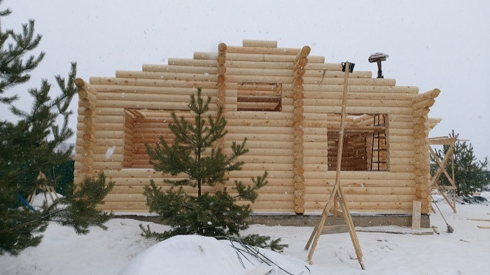 Проект дома из оцилиндрованных бревен №279