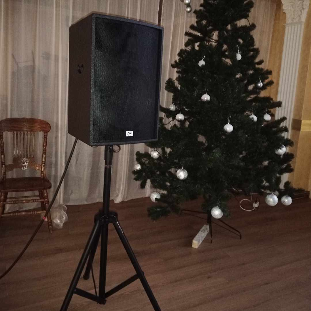 Акустика в зал