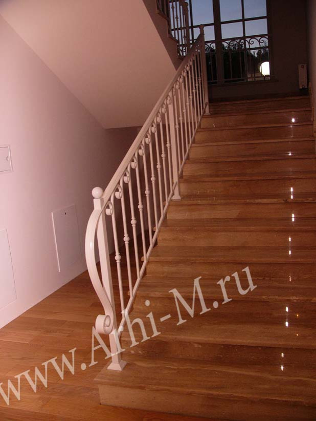 Кованые перила и ограждения лестниц