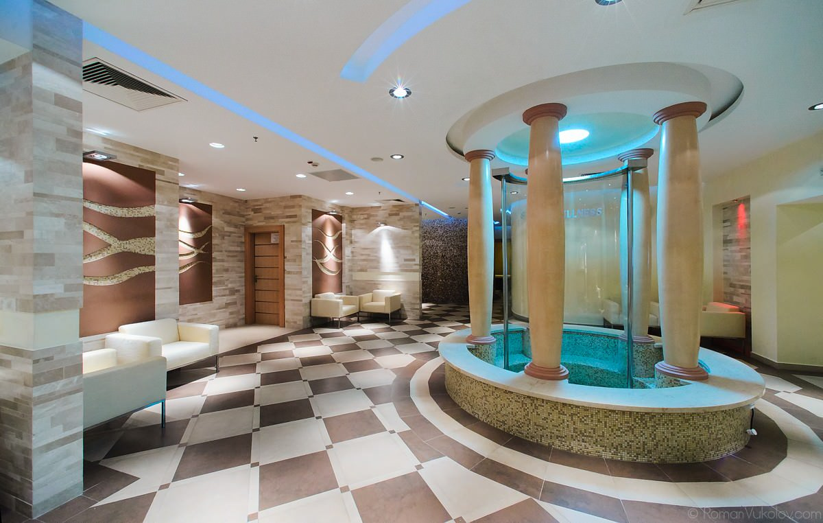 Гостиницы в разных городах Европы