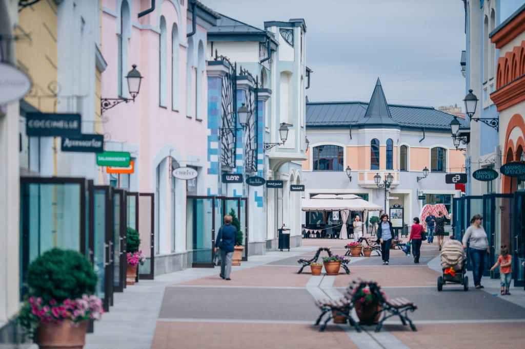 Озеленение Outlet Village Белая Дача
