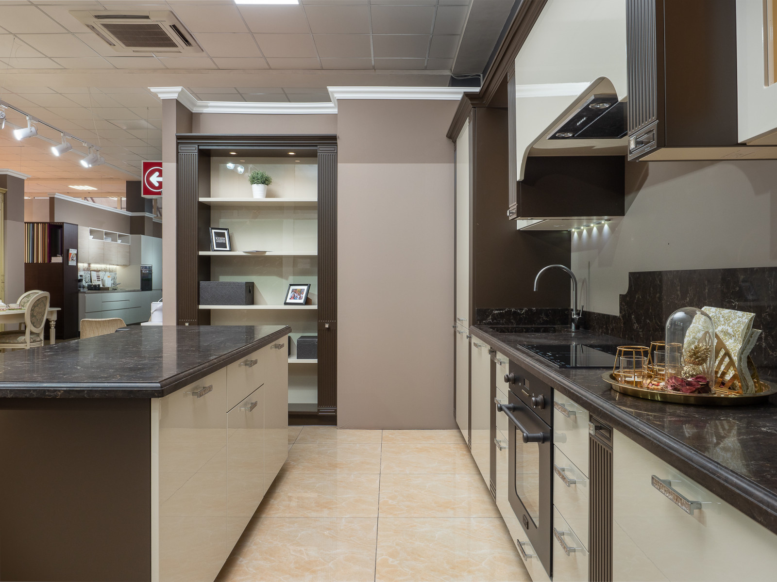 Наш салон в Сочи, ул. Пластунская 81.