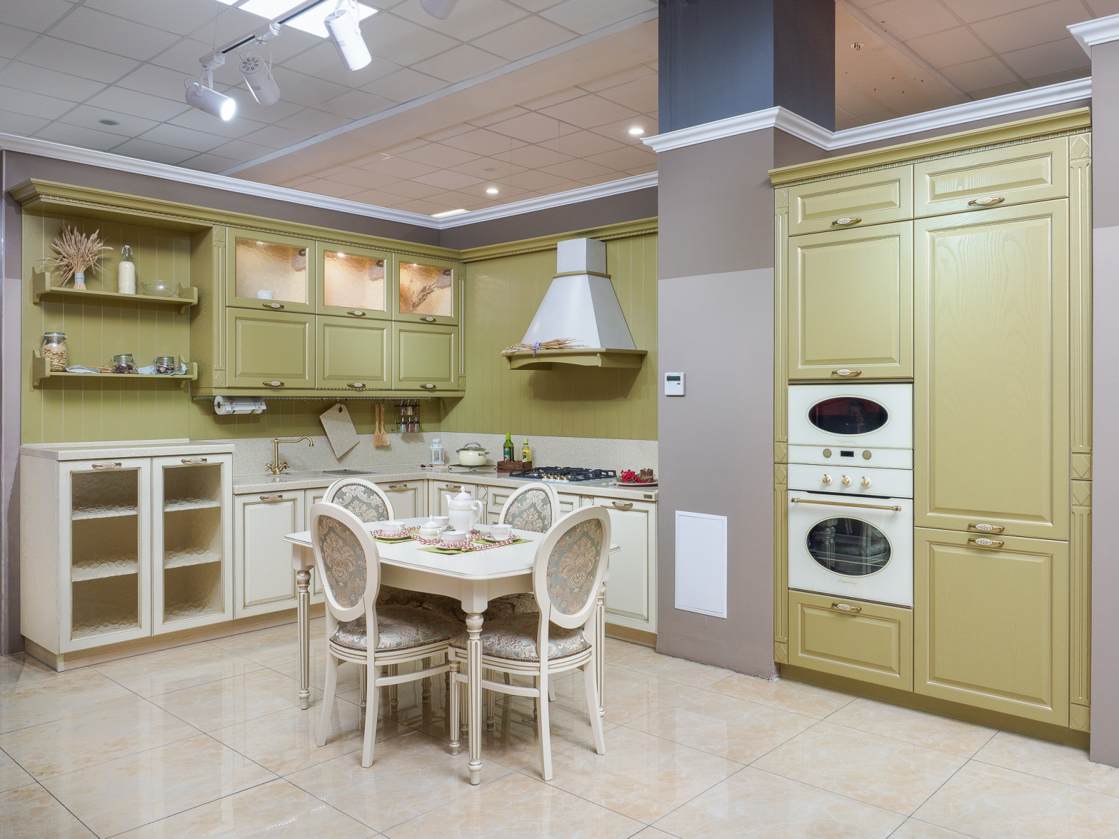 Наш салон в Сочи, ул. Пластунская 81.