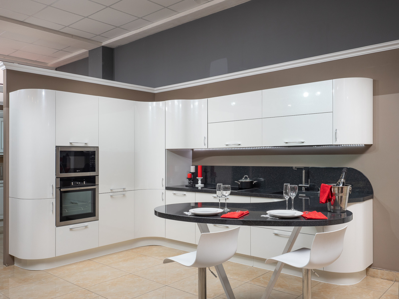 Наш салон в Сочи, ул. Пластунская 81.