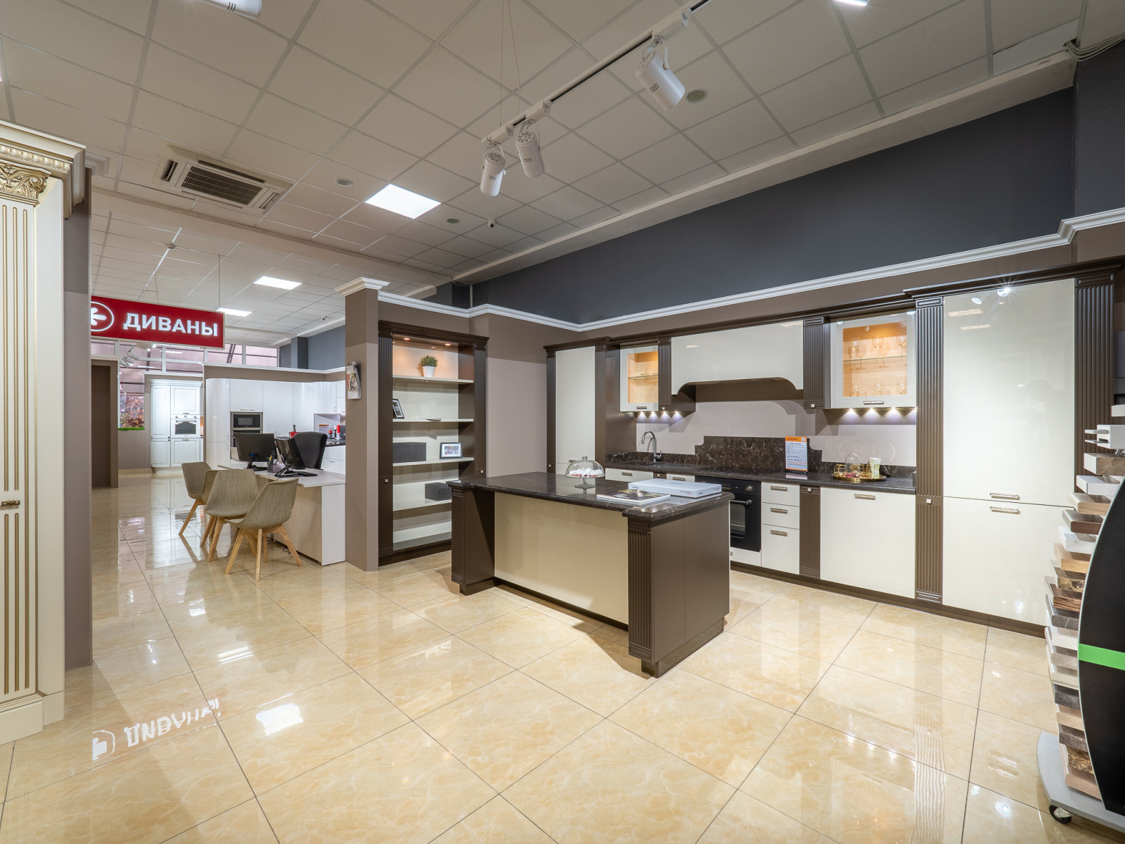 Наш салон в Сочи, ул. Пластунская 81.