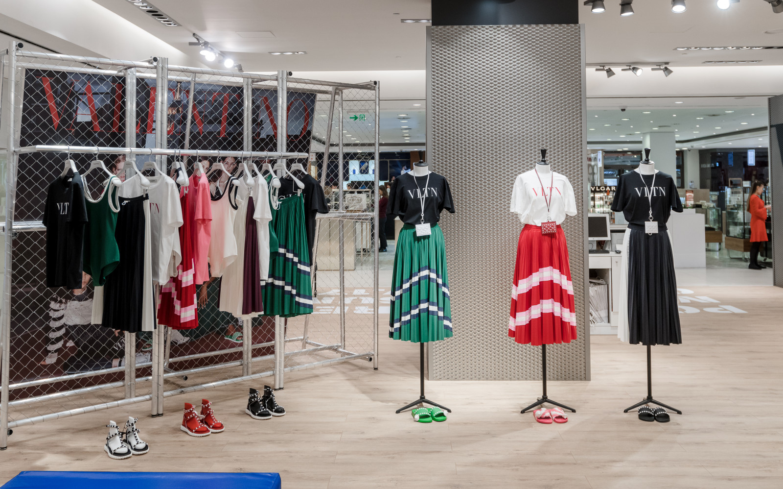 Бутик Valentino