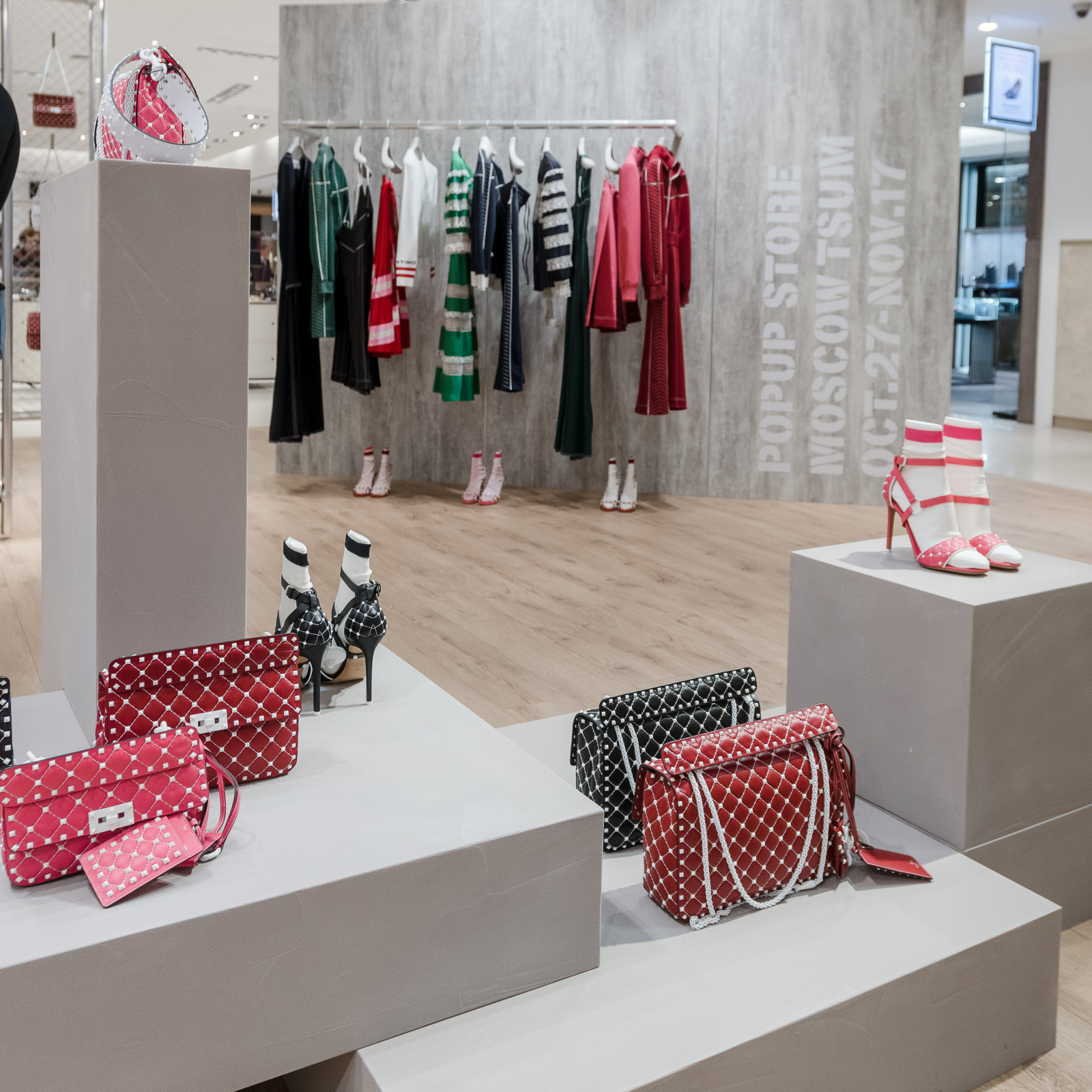 Бутик Valentino