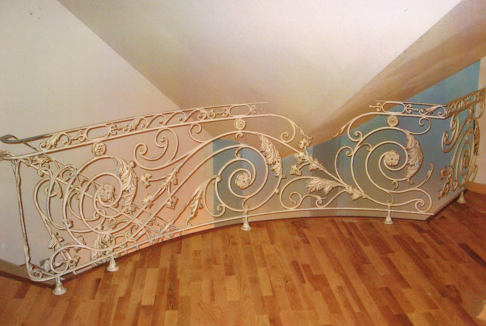 Шикарная лестница