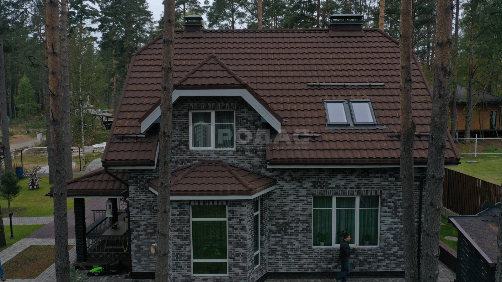 Обложка проекта: Дом в Белоострове