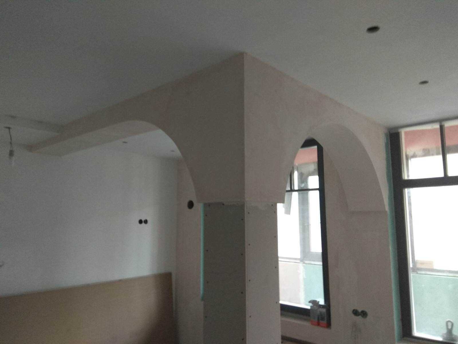 Кирпичи на Заозерной улице