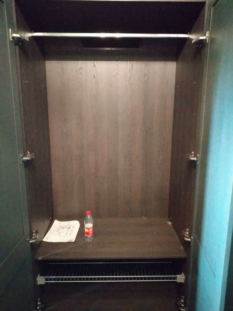 Шкаф из дуба