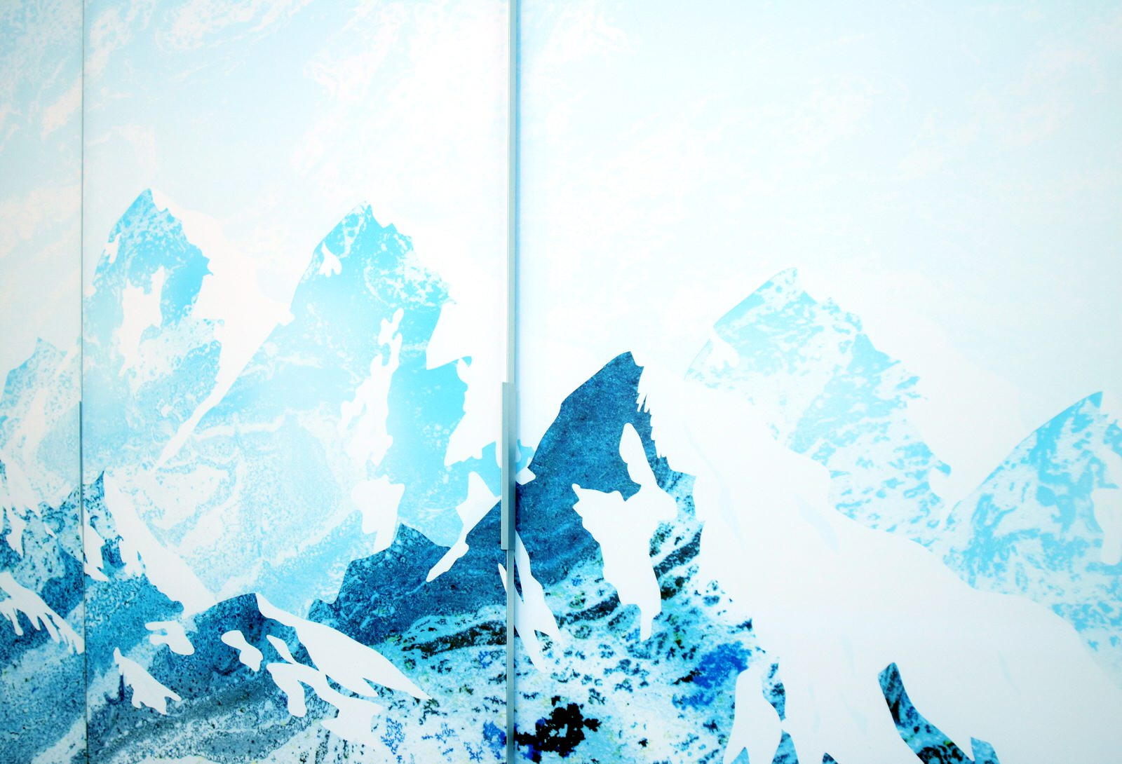 Текстильные двери-купе для встроенного шкафа 3,3х2,6м