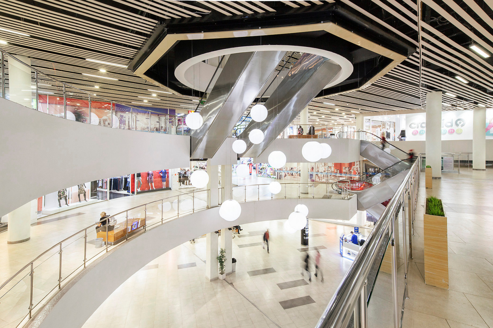 Атриум ТРЦ ФАБРИ