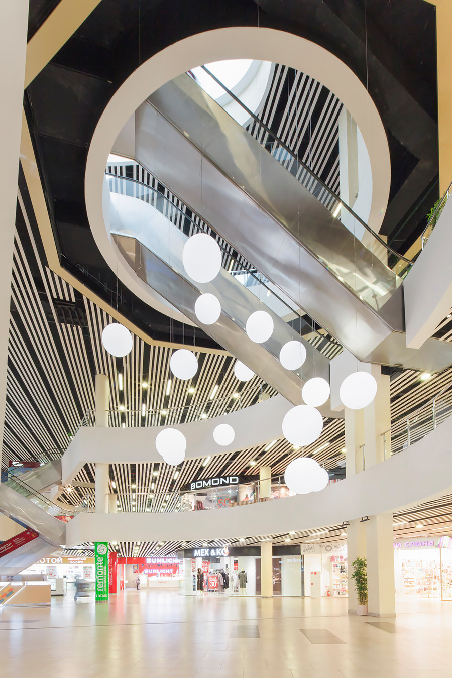 Атриум ТРЦ ФАБРИ