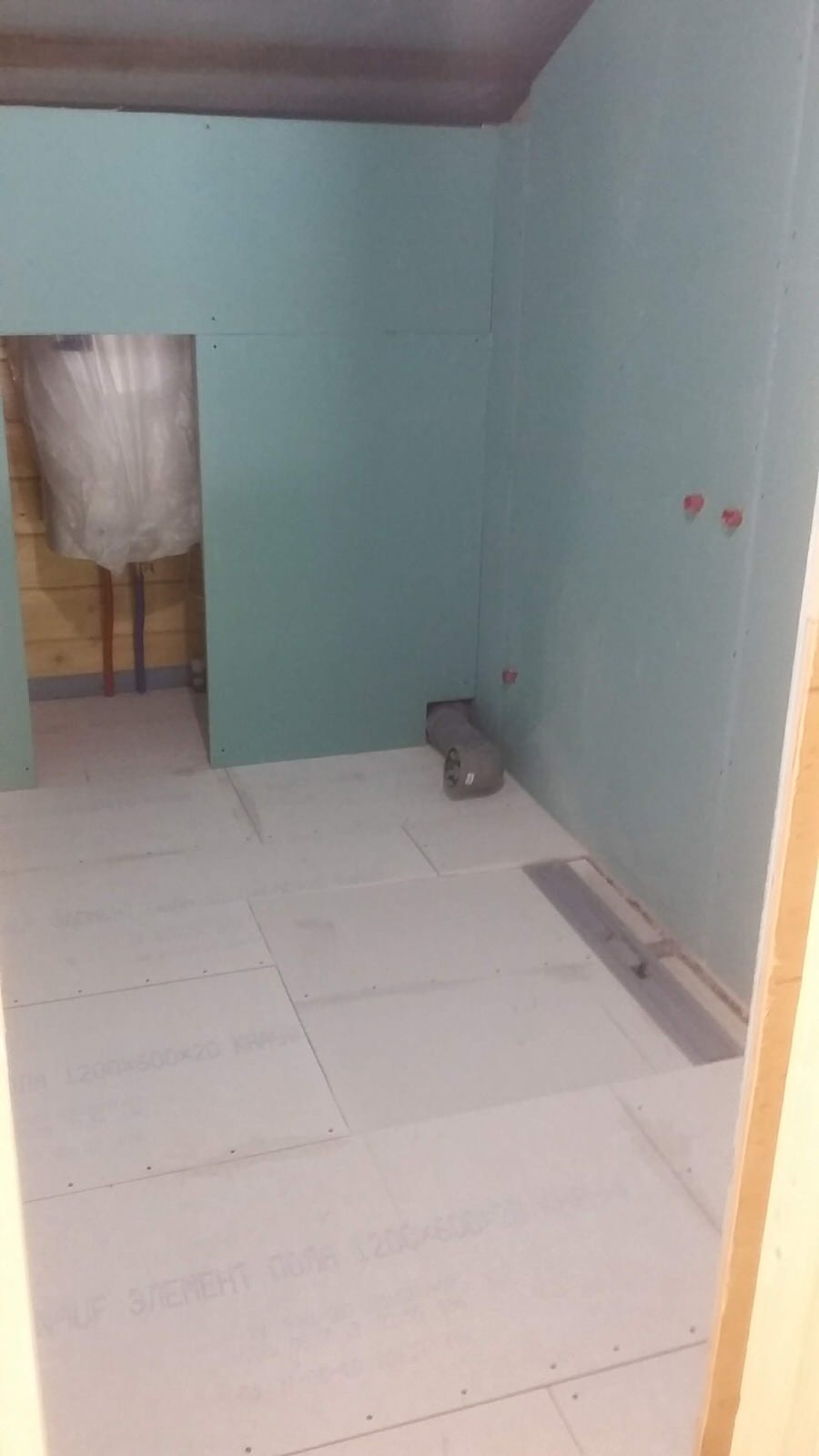 Ванная комната в деревянном доме