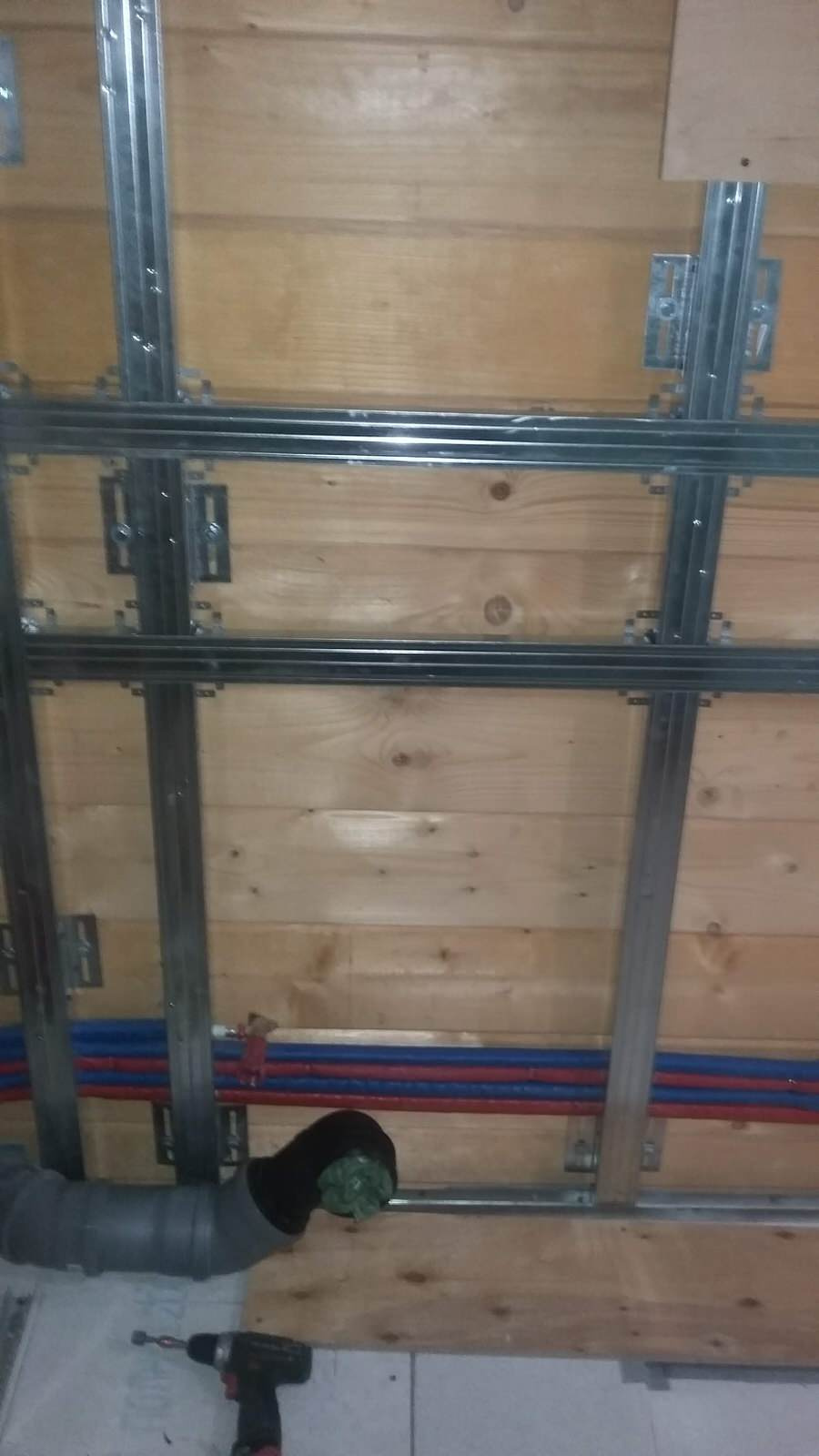 Ванная комната в деревянном доме