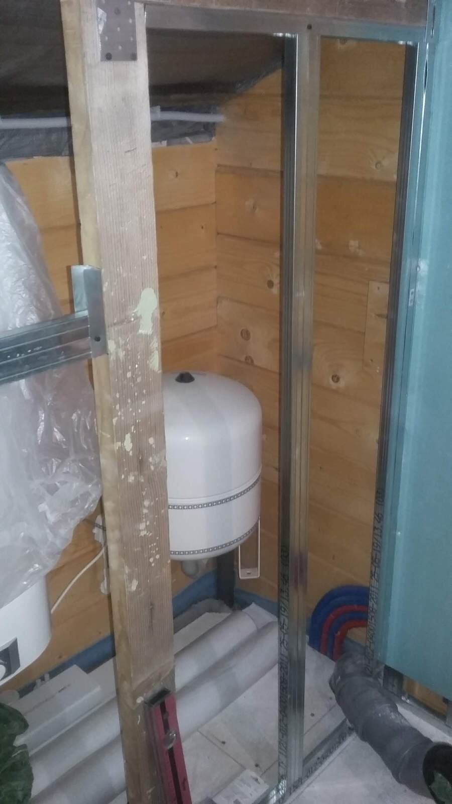 Ванная комната в деревянном доме