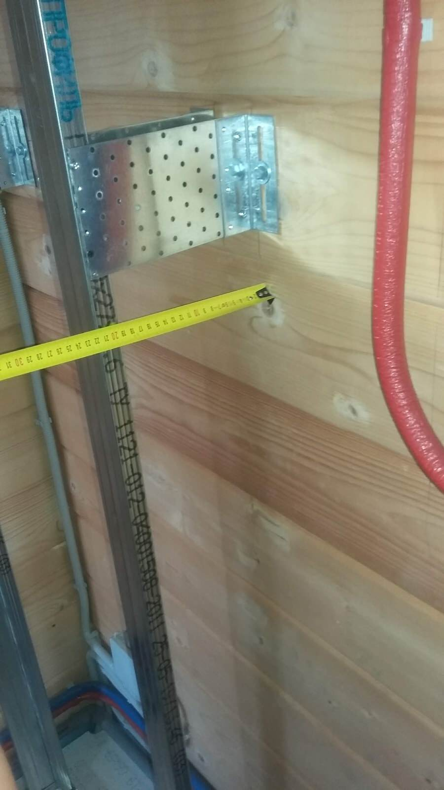 Ванная комната в деревянном доме