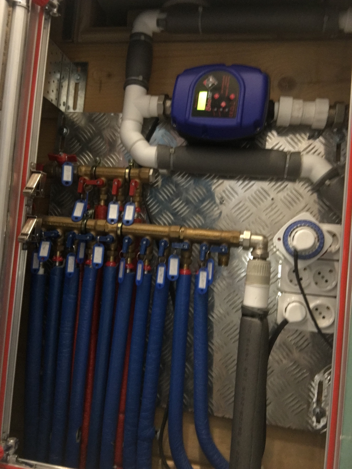 Ванная комната в деревянном доме