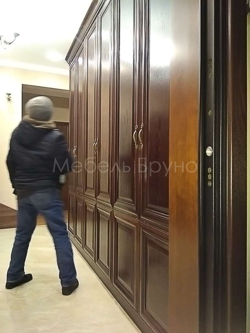 Стенка в гостиную