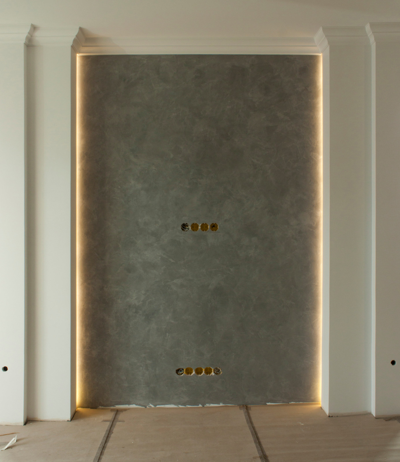 Процесс отделки квартиры в многоэтажном жилом доме