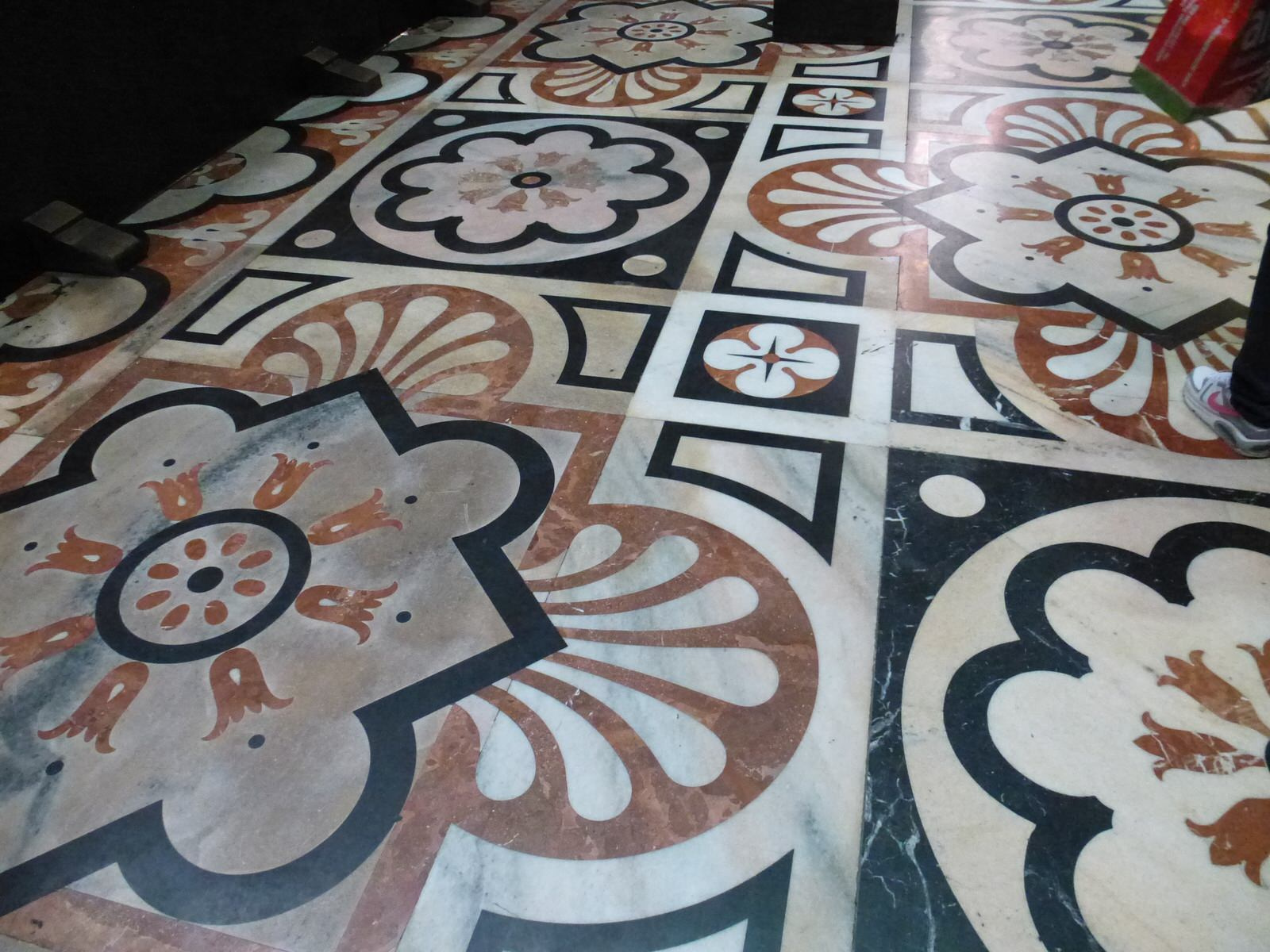 Подборка материалов и авторский надзор