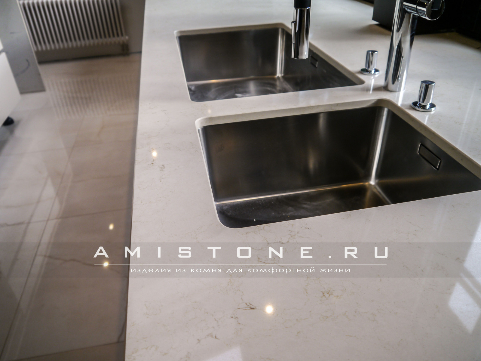 Кухонная столешница из кварца Caesarstone Dream Marfil