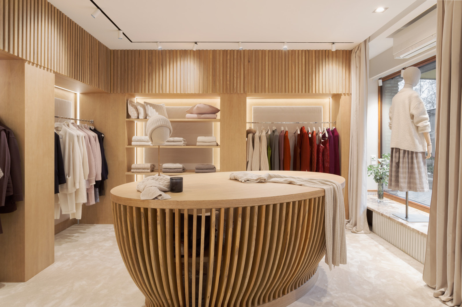 Бутик Saint Cashmere Village