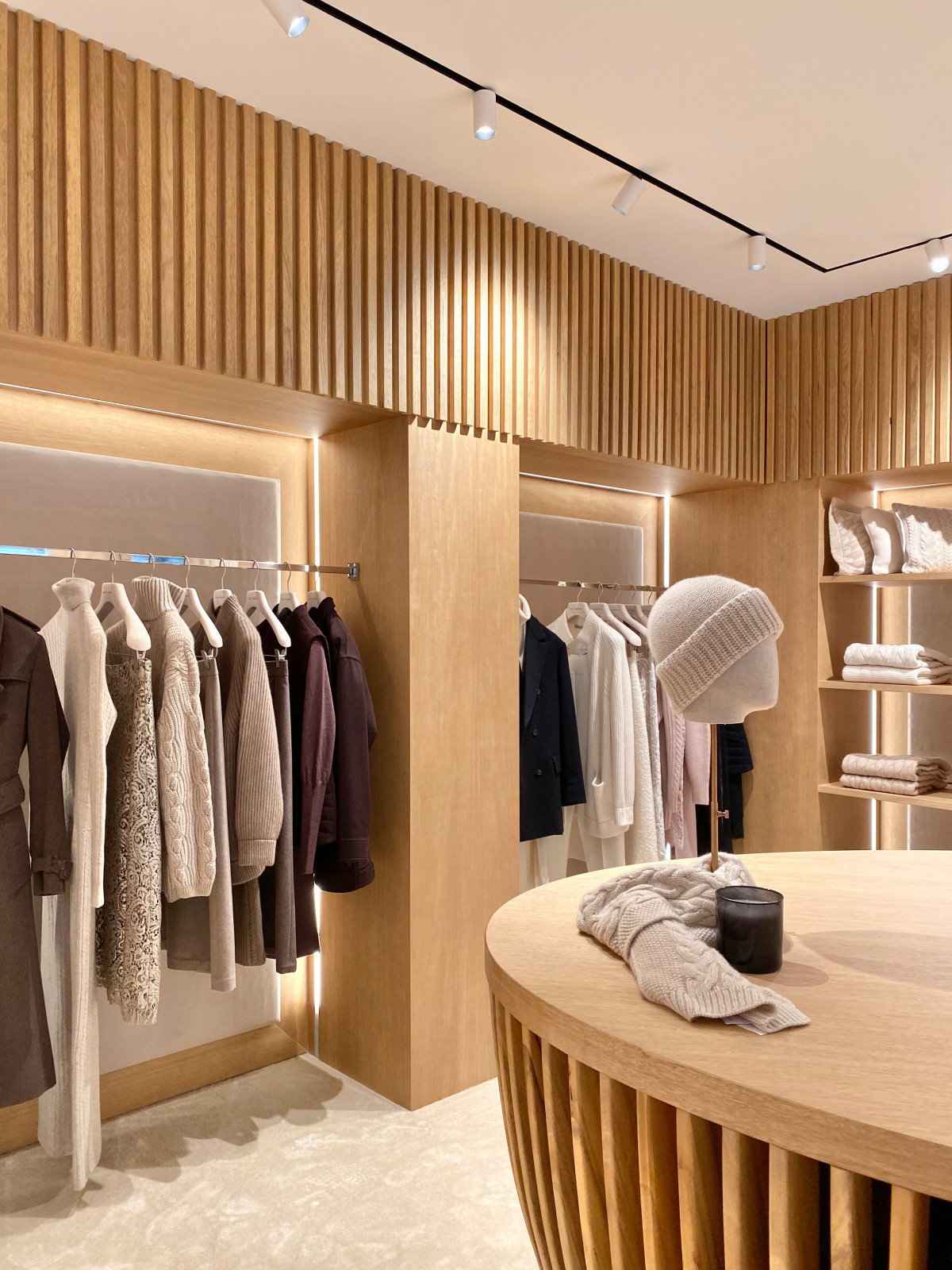 Обложка проекта: Бутик Saint Cashmere Village