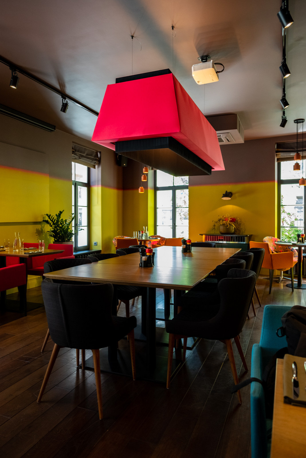 Озеленение ресторана