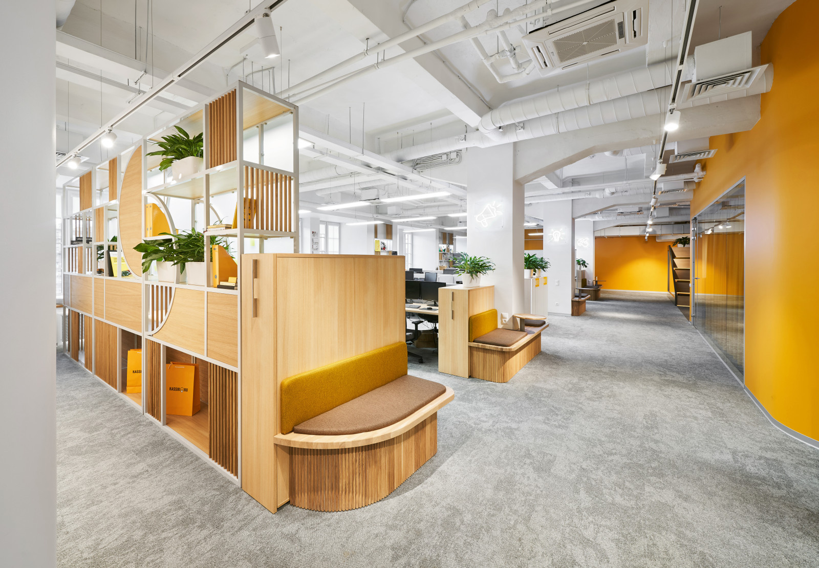 Озеленение помещения Kassir.ru