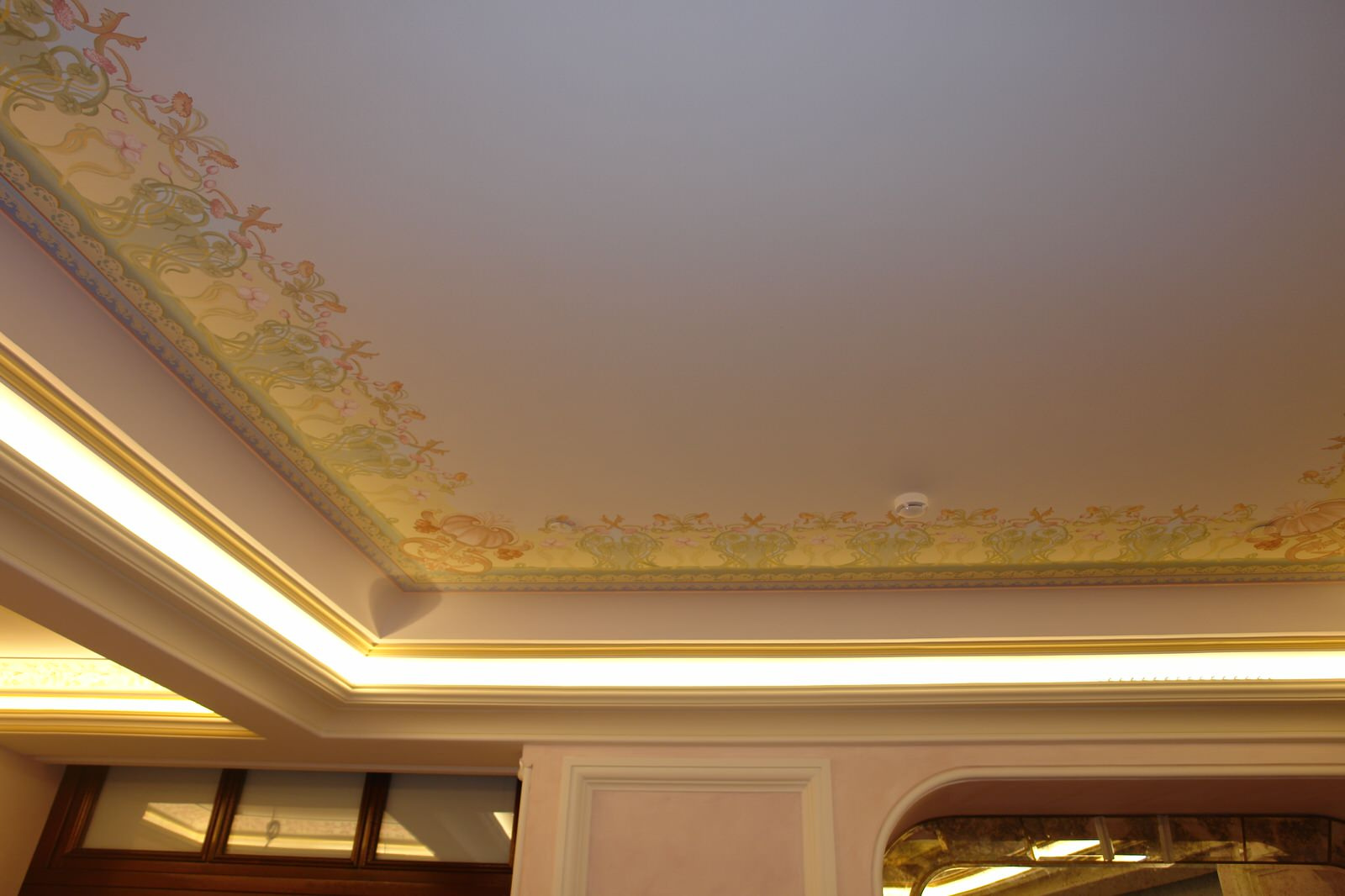 Обложка проекта: Роспись в ресторане