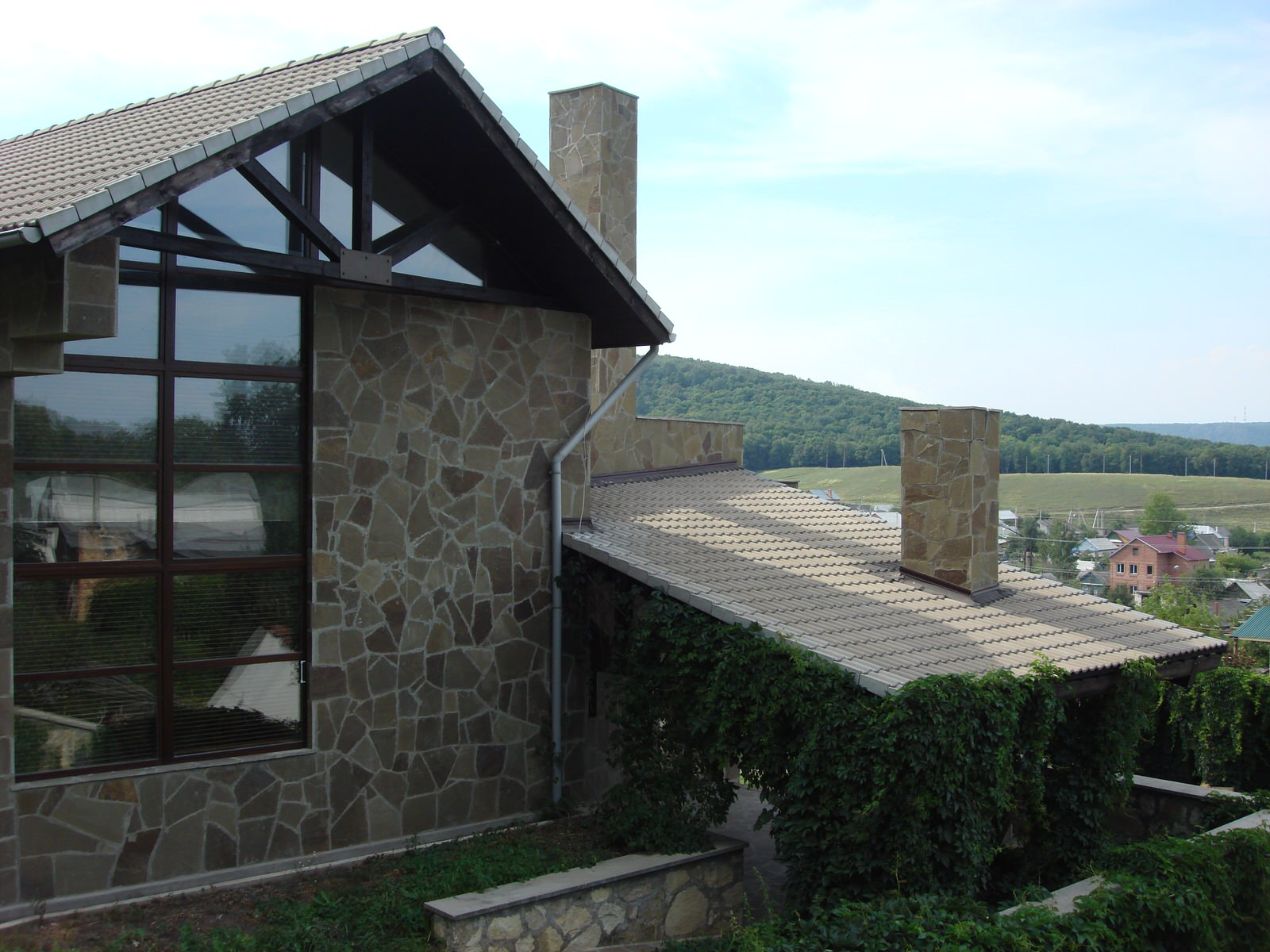 Жилой дом "КАПИНОС-ДОМ"