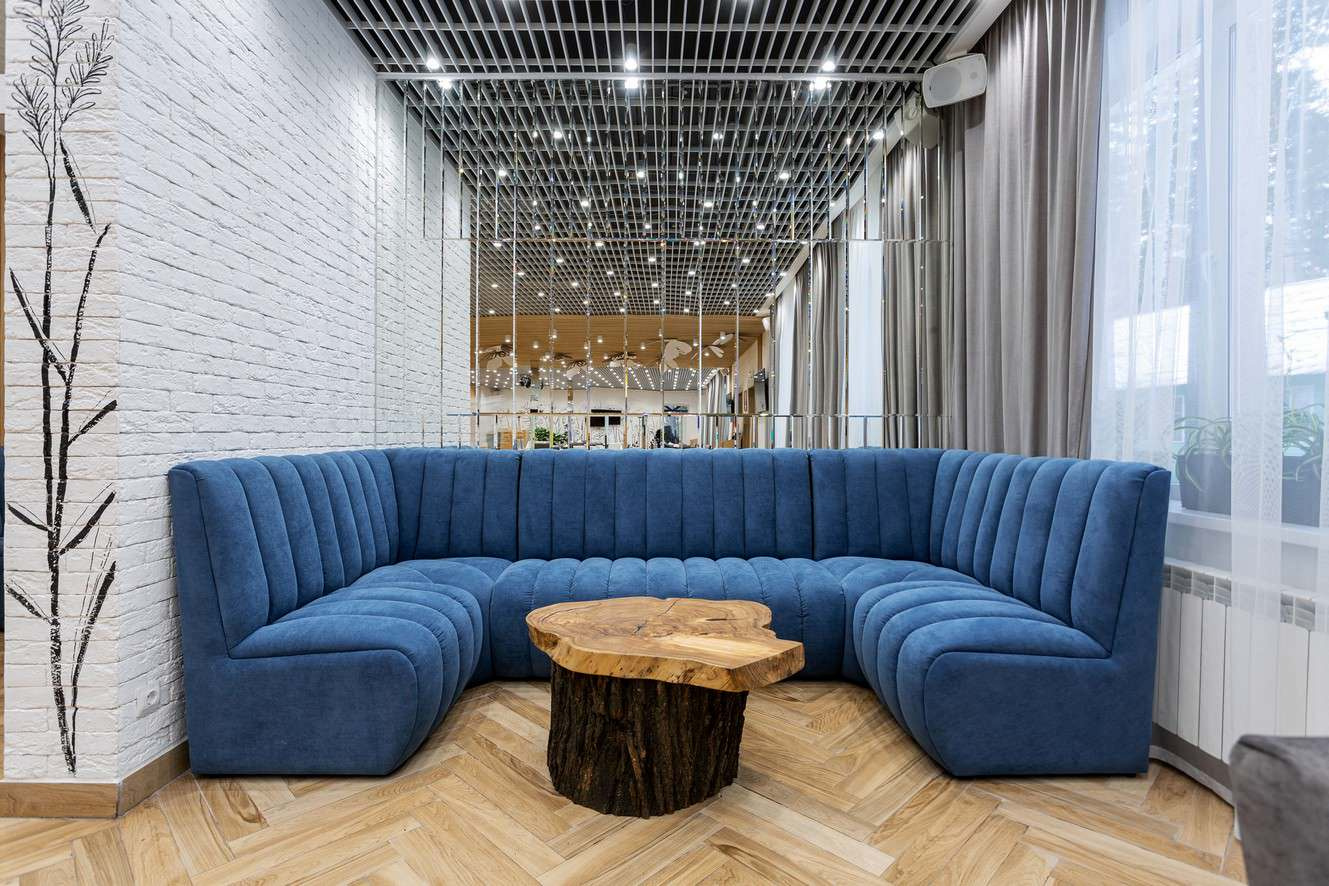 Зеркала и зеркальные панно для ресторана на базе отдыха г.Сысерть