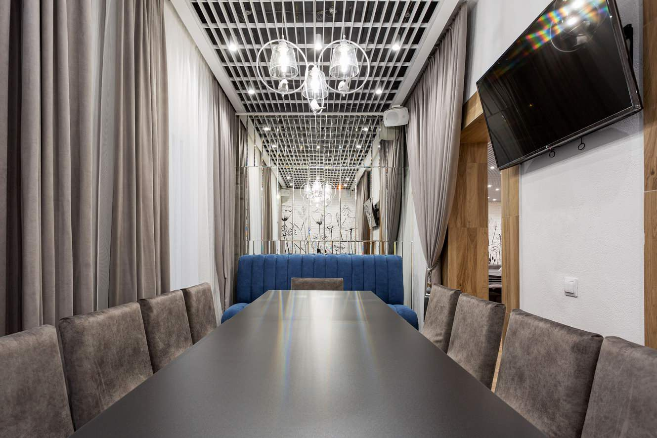 Зеркала и зеркальные панно для ресторана на базе отдыха г.Сысерть