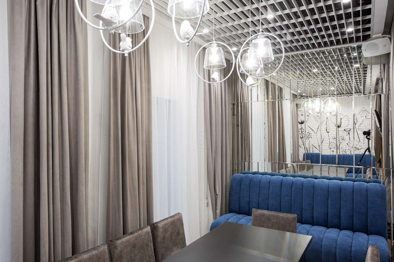 Зеркала и зеркальные панно для ресторана на базе отдыха г.Сысерть