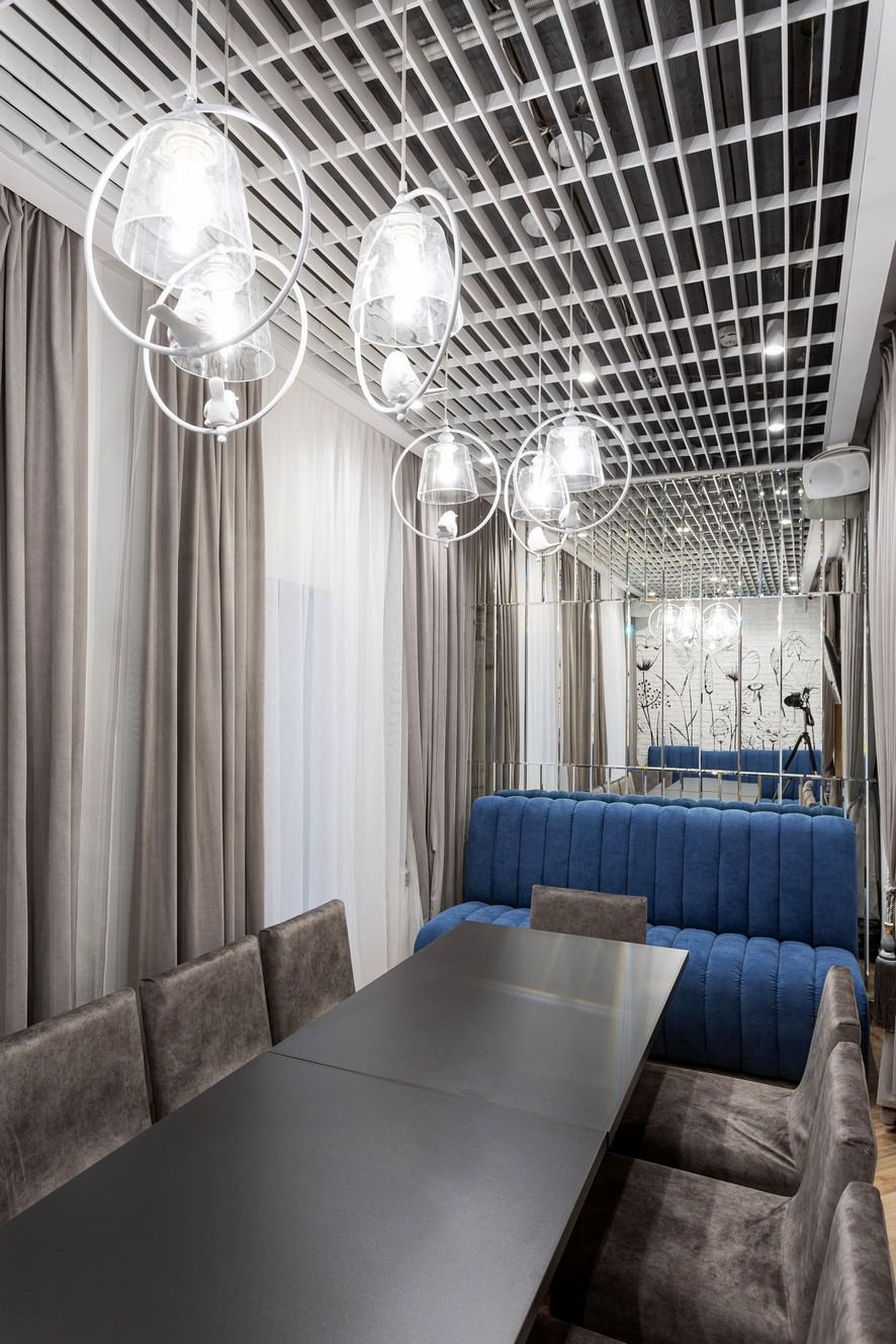 Зеркала и зеркальные панно для ресторана на базе отдыха г.Сысерть