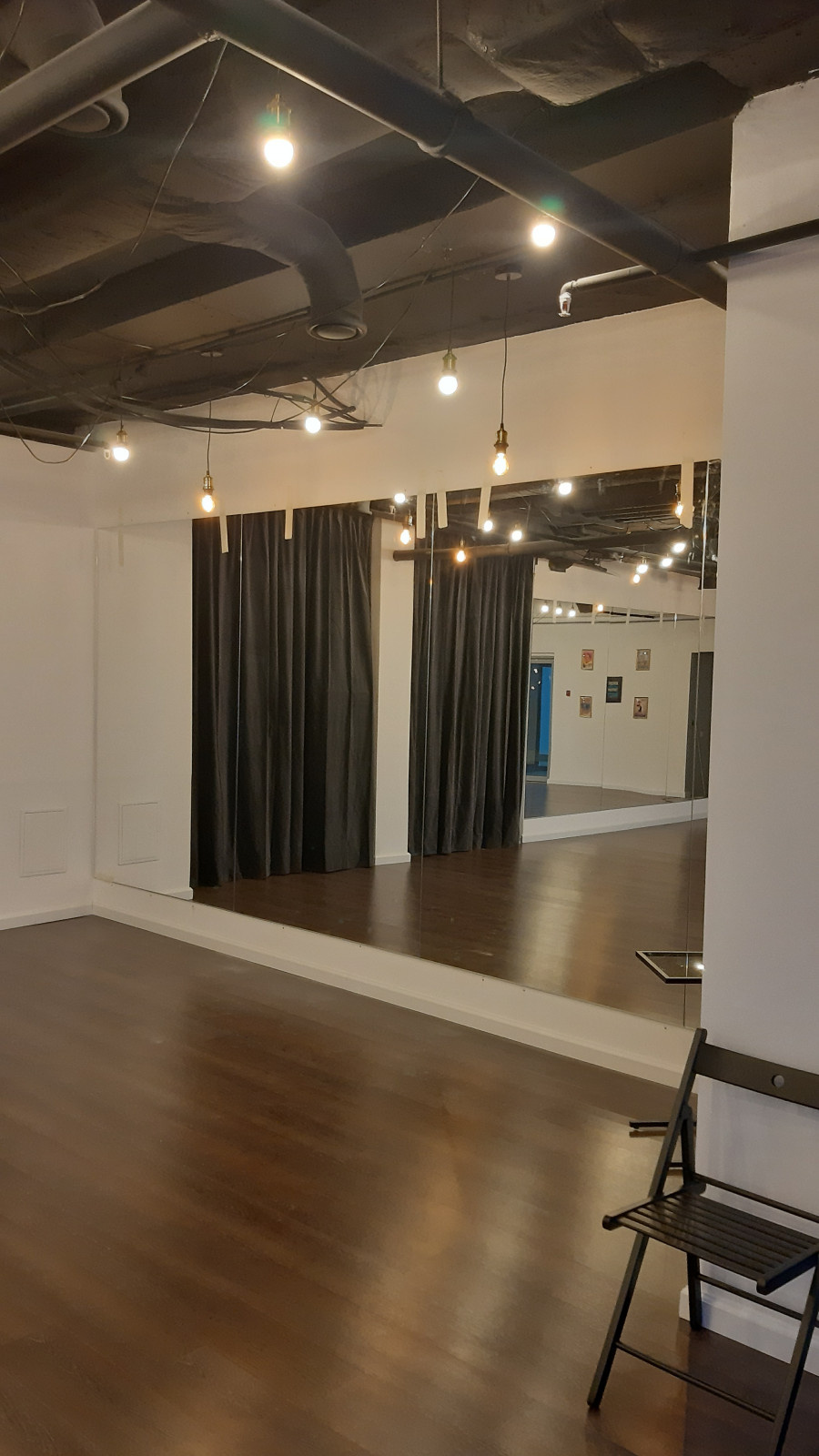 Зеркала для студии танцев Dance Space