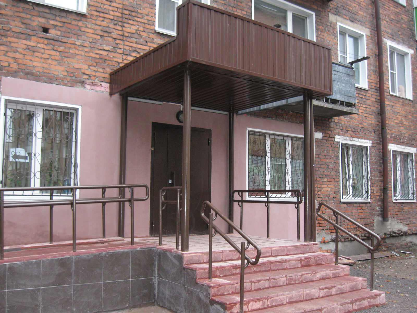 Пандус и входная группа по программе "Доступная среда"