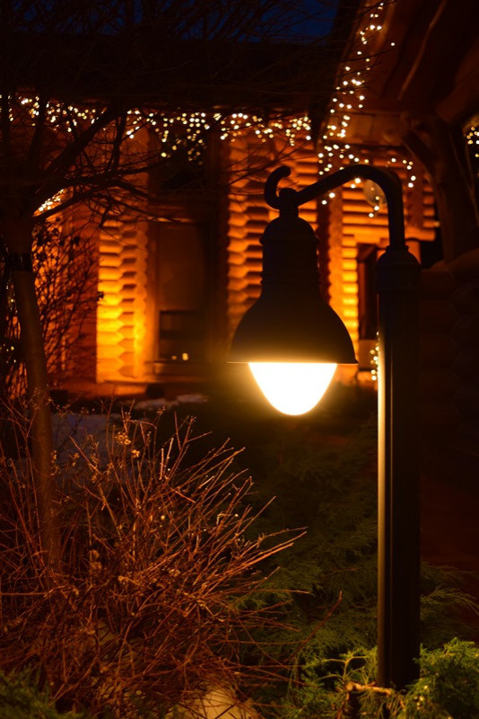 Новый год стучится в дверь