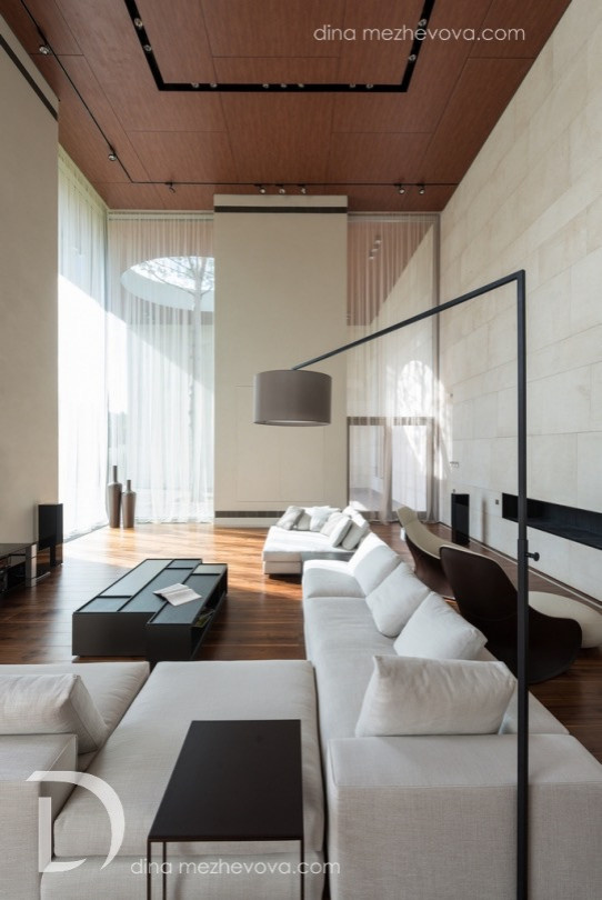 Частный жилой дом в поселке Жуковка - XXI век