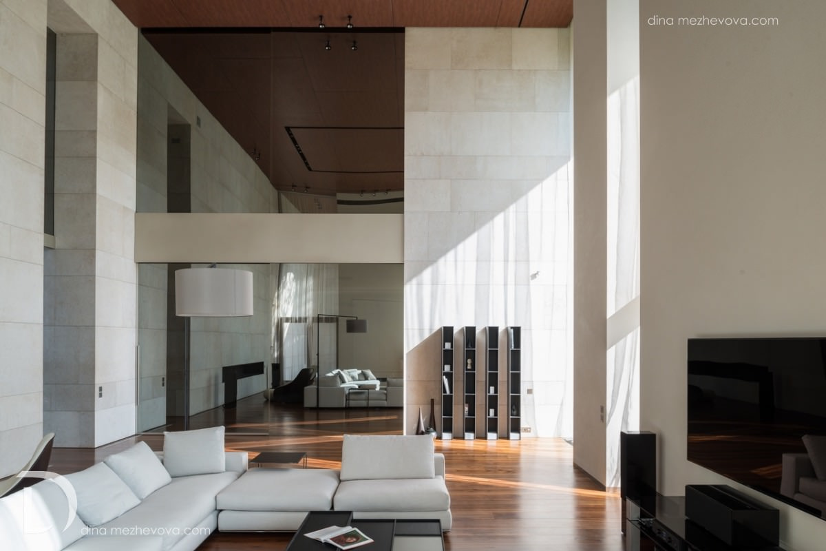 Частный жилой дом в поселке Жуковка - XXI век