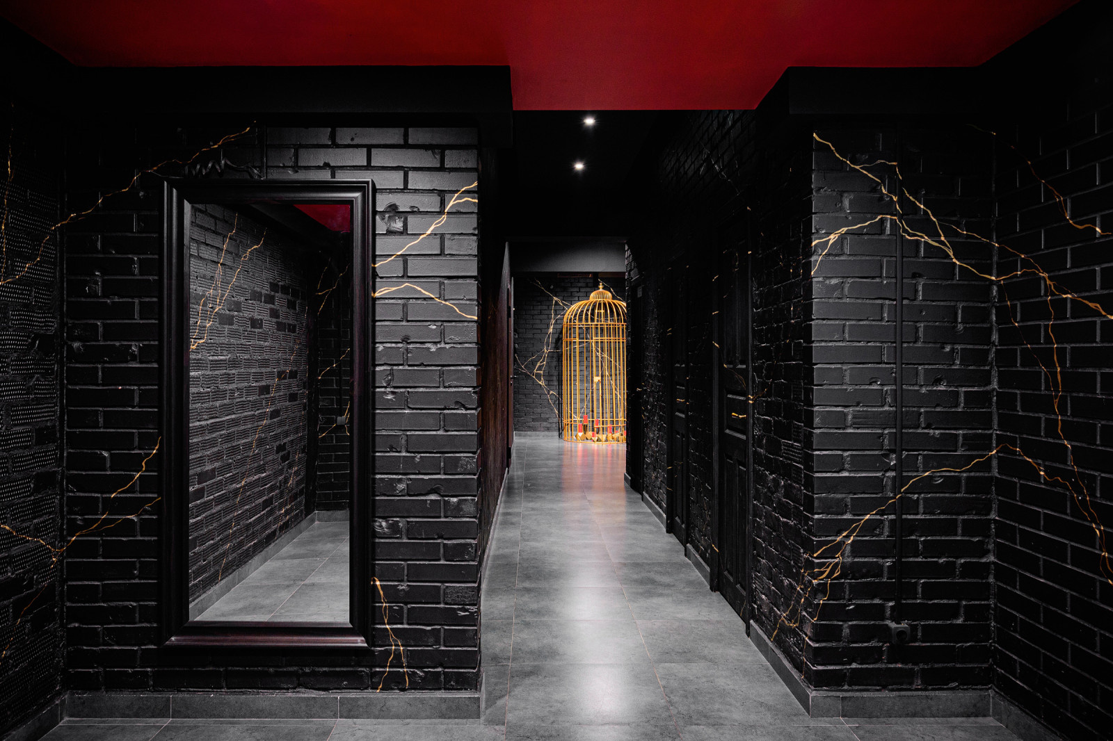 В плену у Mojo