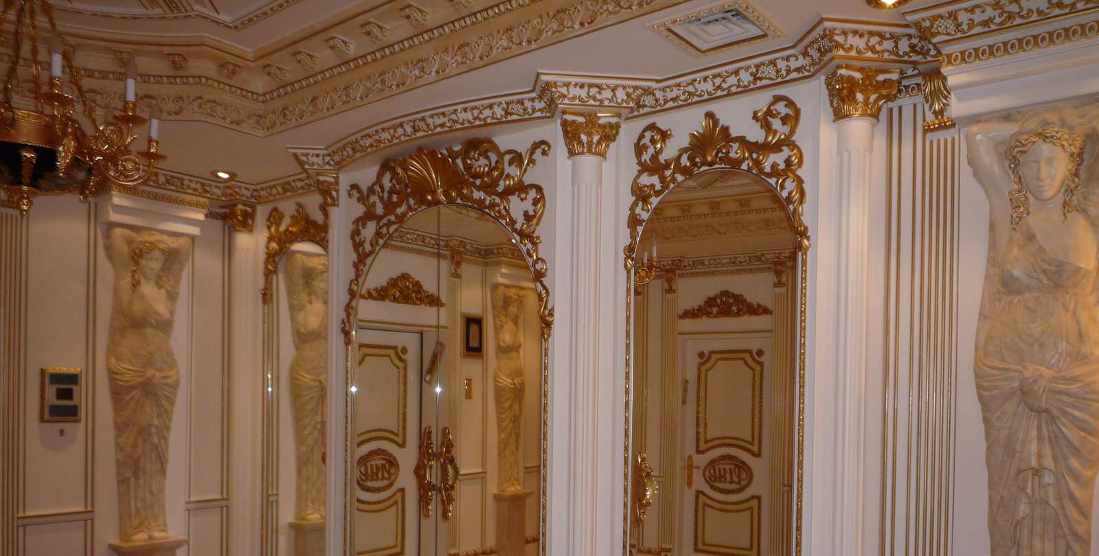Квартира 350 м2 барокко