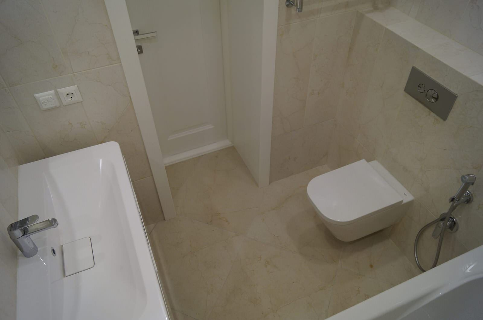 Комплексный ремонт квартиры 125 м2.