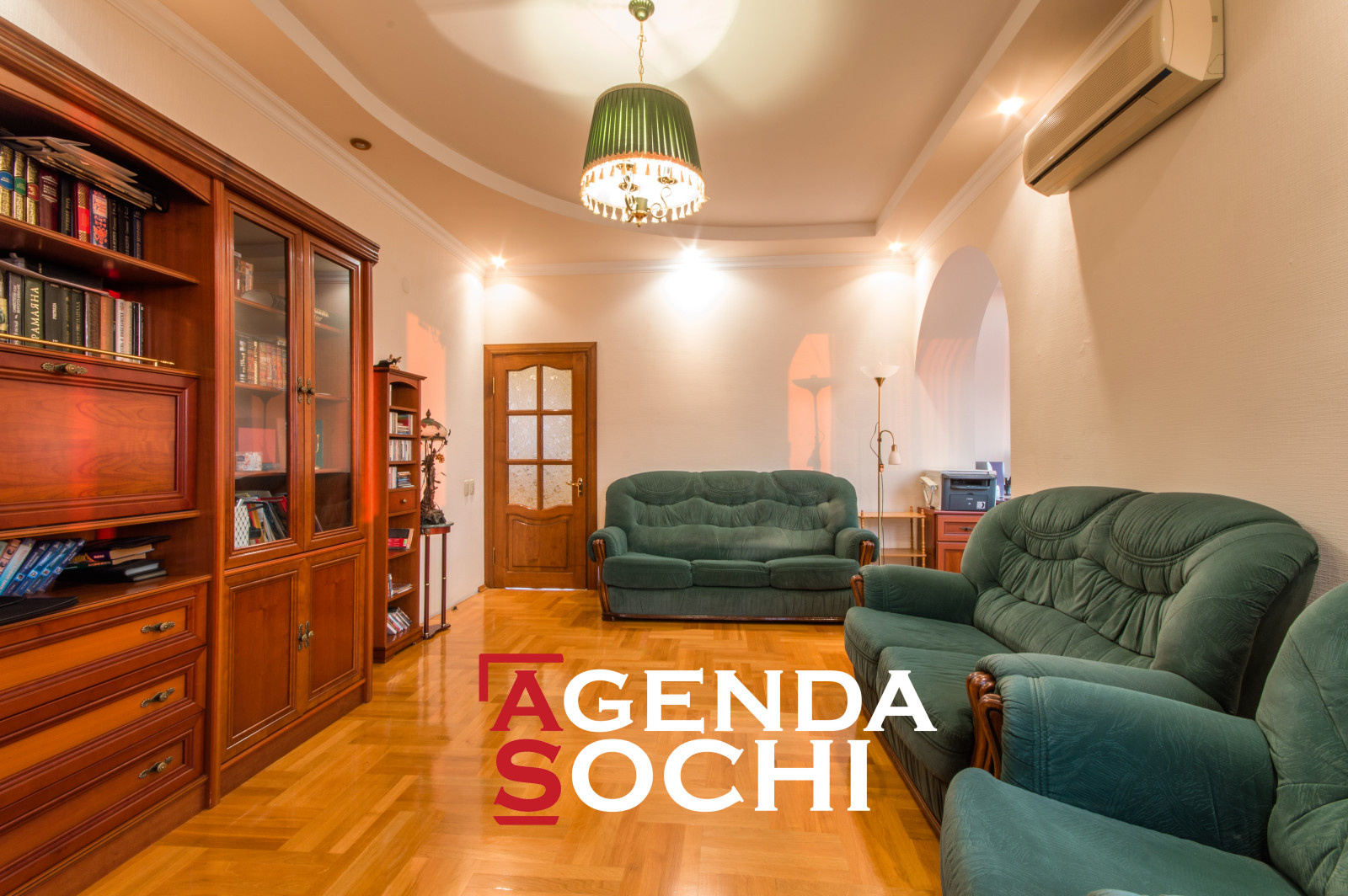 Обложка проекта: Комната-кабинет