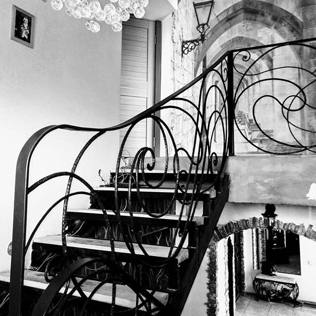 Художественная ковка в интерьере вашего дома