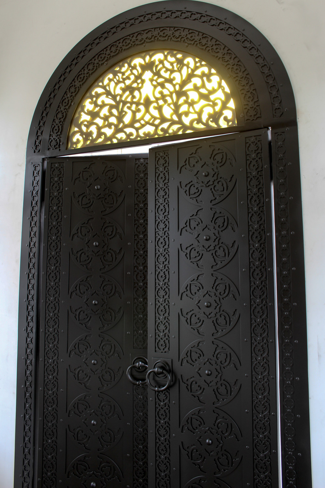 Обложка проекта: Дверь в часовню