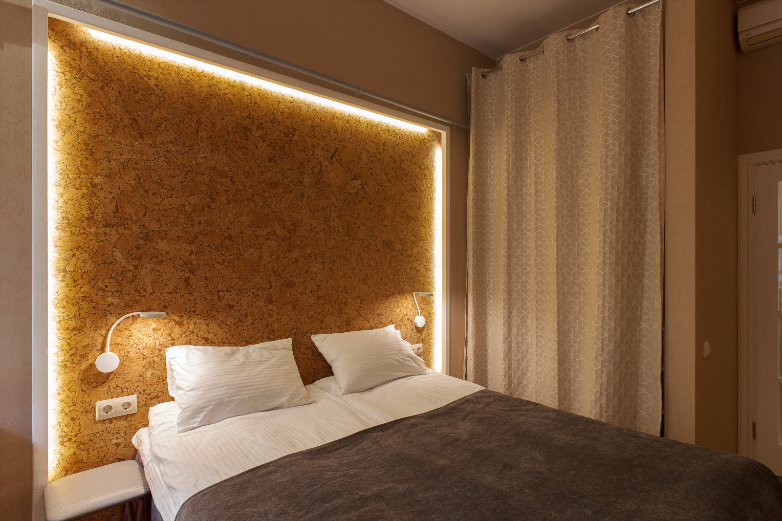 Comfort Hotel — интерьеры отеля