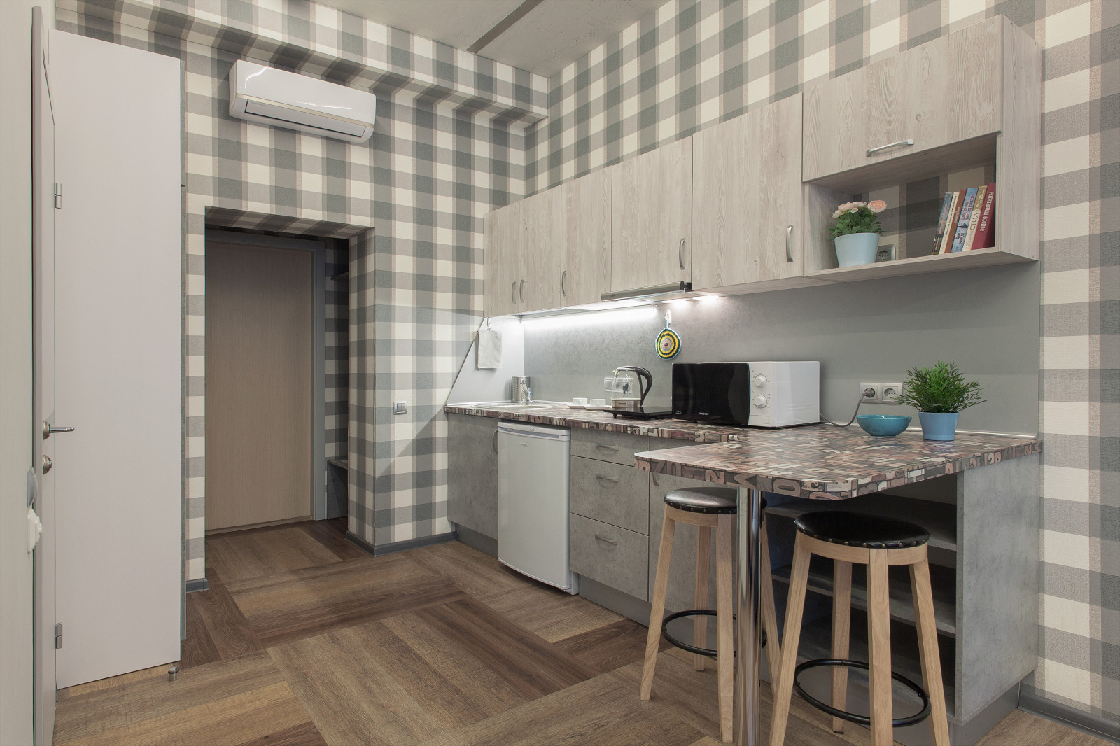 Comfort Hotel — интерьеры отеля